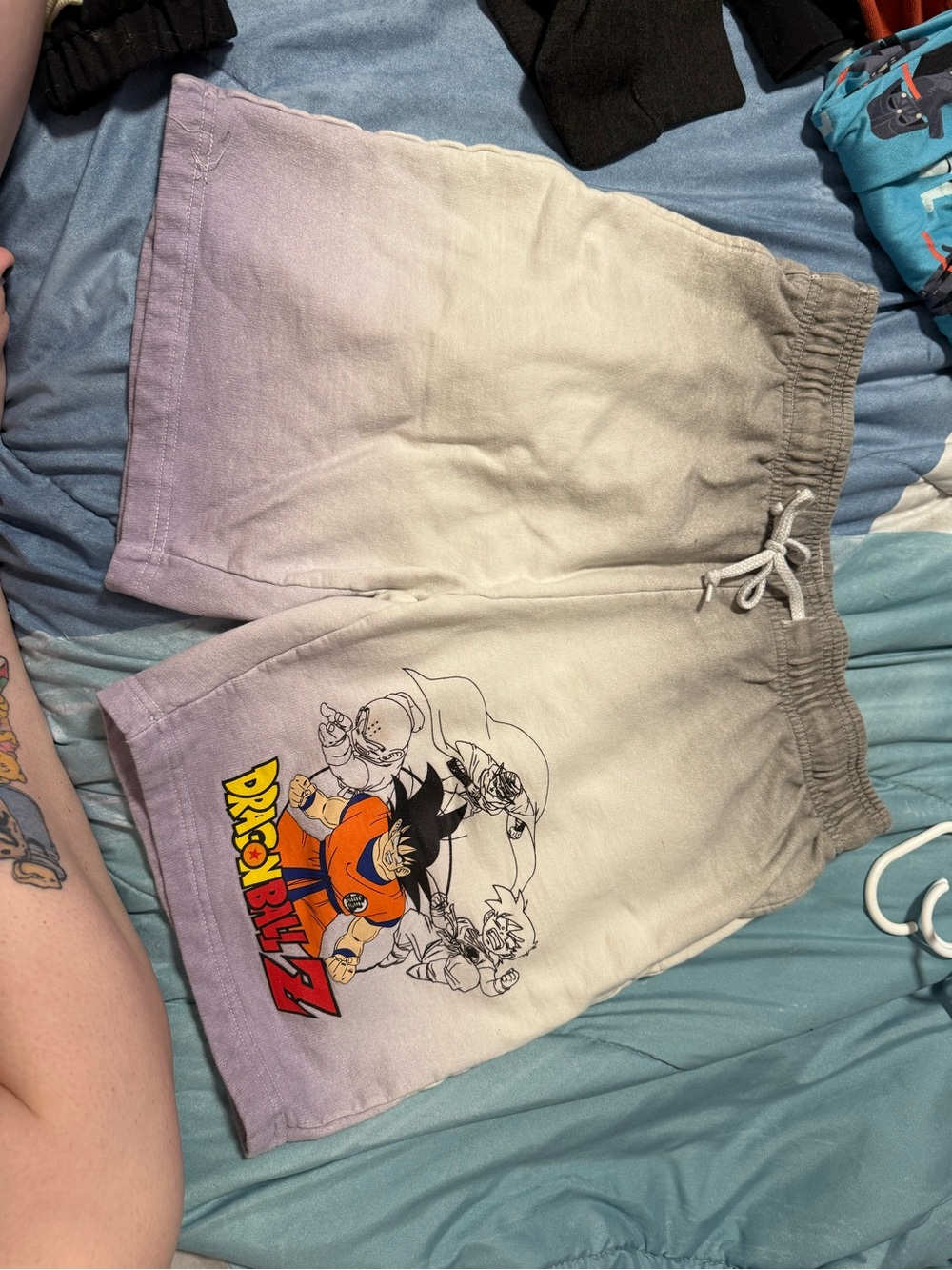 Dragon Ball Z Gradient Drawstring Men's Shorts - Lilac/Off-White